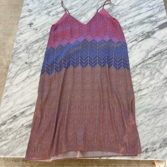 Multicolored satiny style midi slip dress - Picture 4 of 6